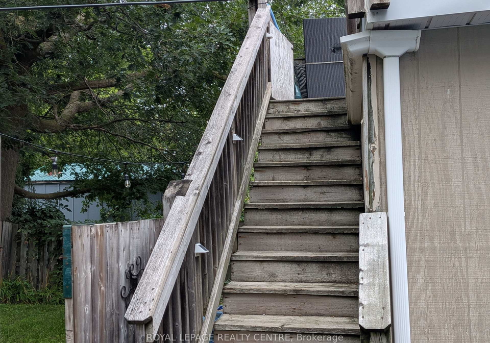 10-dufferin-street-barrie-ontario-s13666156