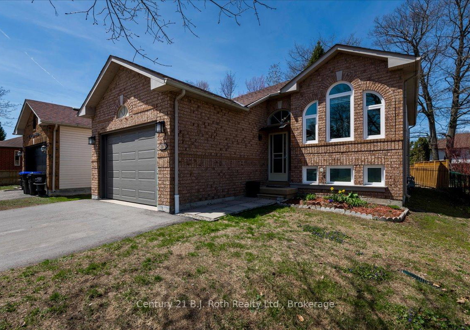 116-dyer-drive-wasaga-beach-ontario-s13666170