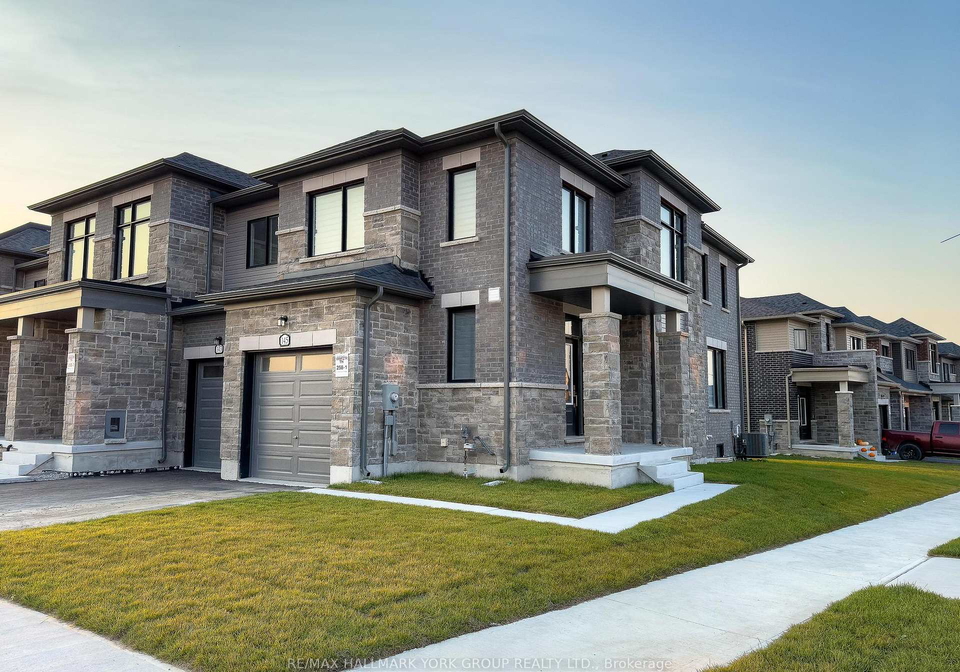 145-fenchurch-manor-barrie-ontario-s13666472