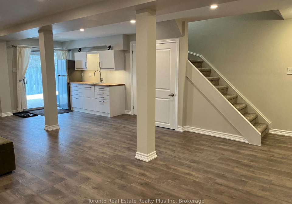 21-nicholson-drive-barrie-ontario-s13666484