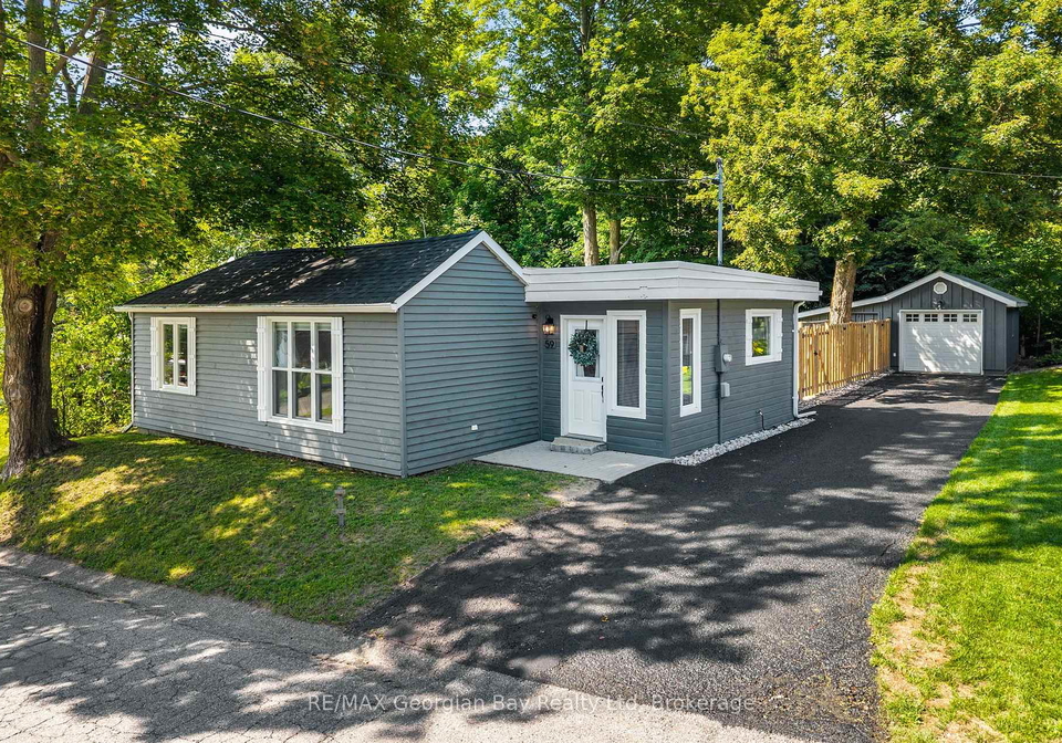 59-broad-street-penetanguishene-ontario-s13666762