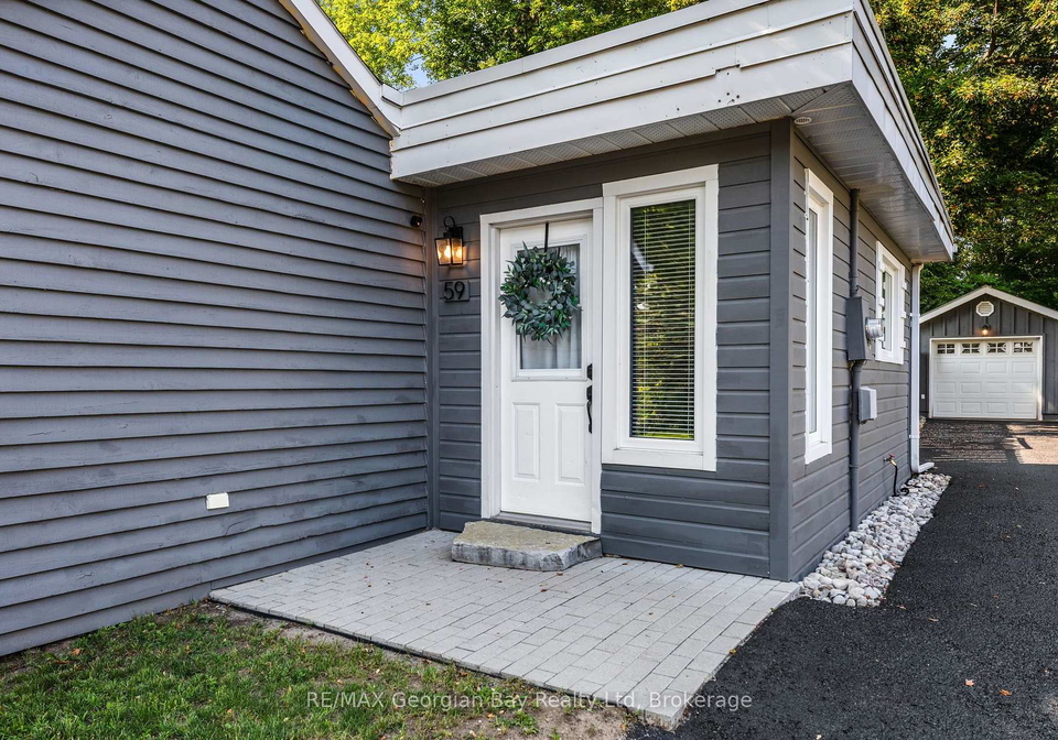 59-broad-street-penetanguishene-ontario-s13666762