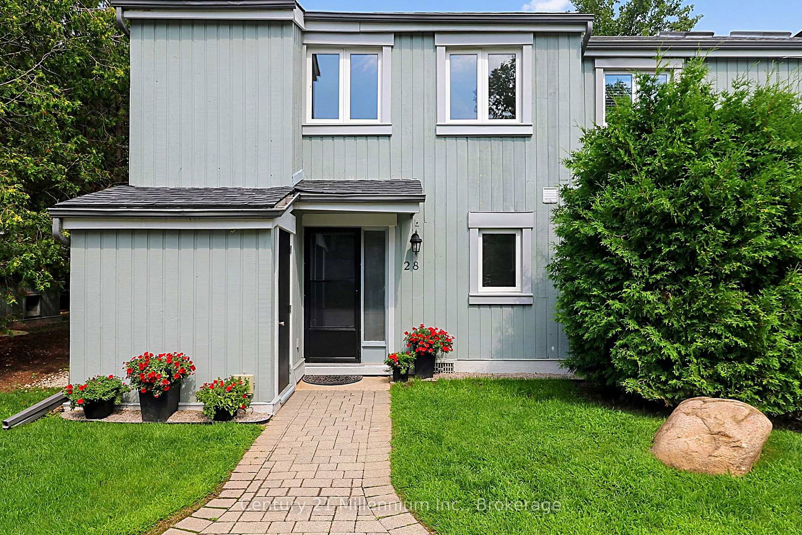 127-fairway-crescent-collingwood-ontario-s13666810