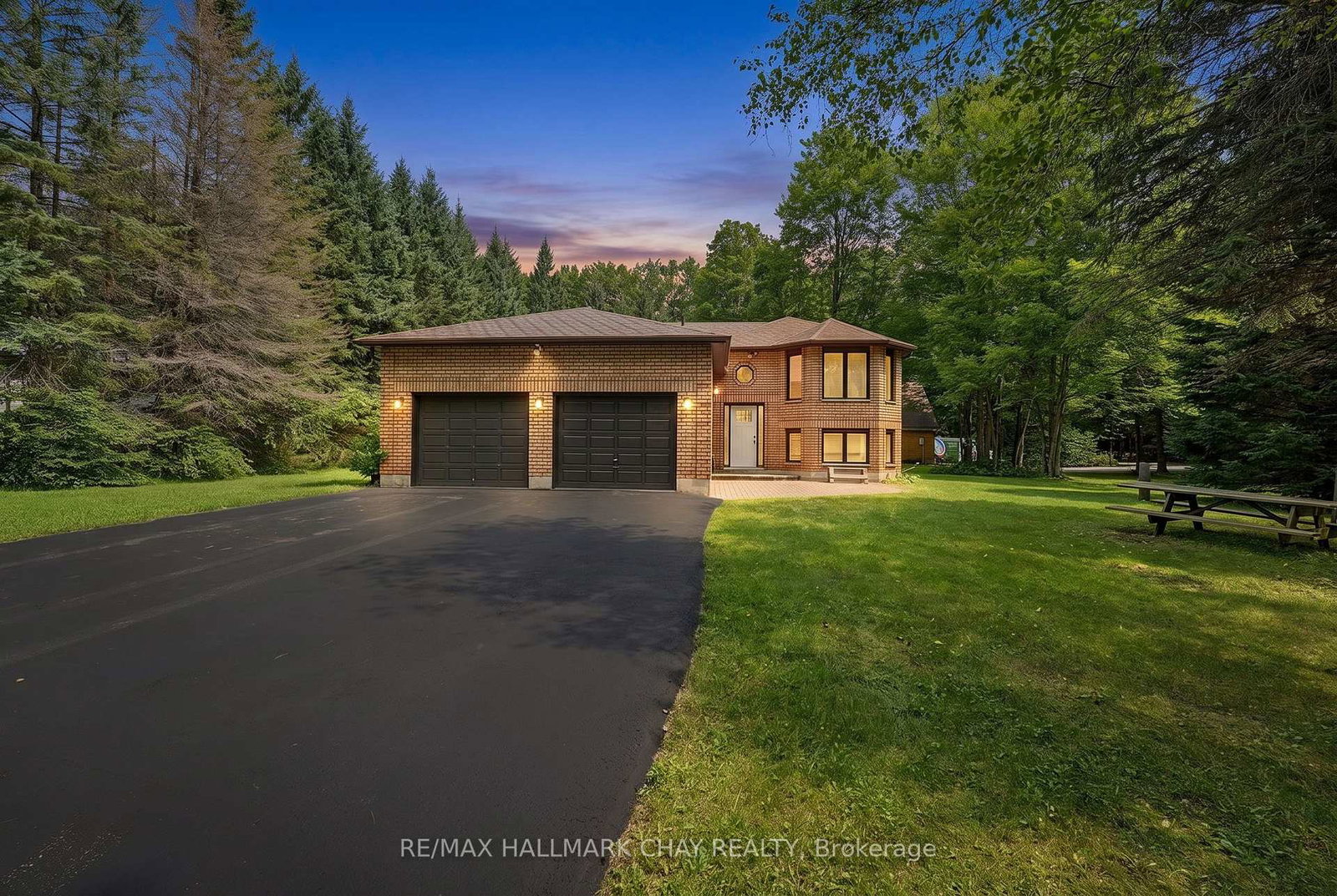 1091-fox-farm-road-springwater-ontario-s13667242