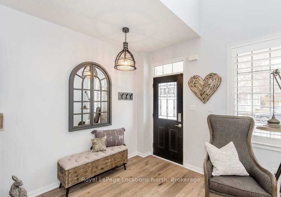 14-berkshire-avenue-wasaga-beach-ontario-s13667246