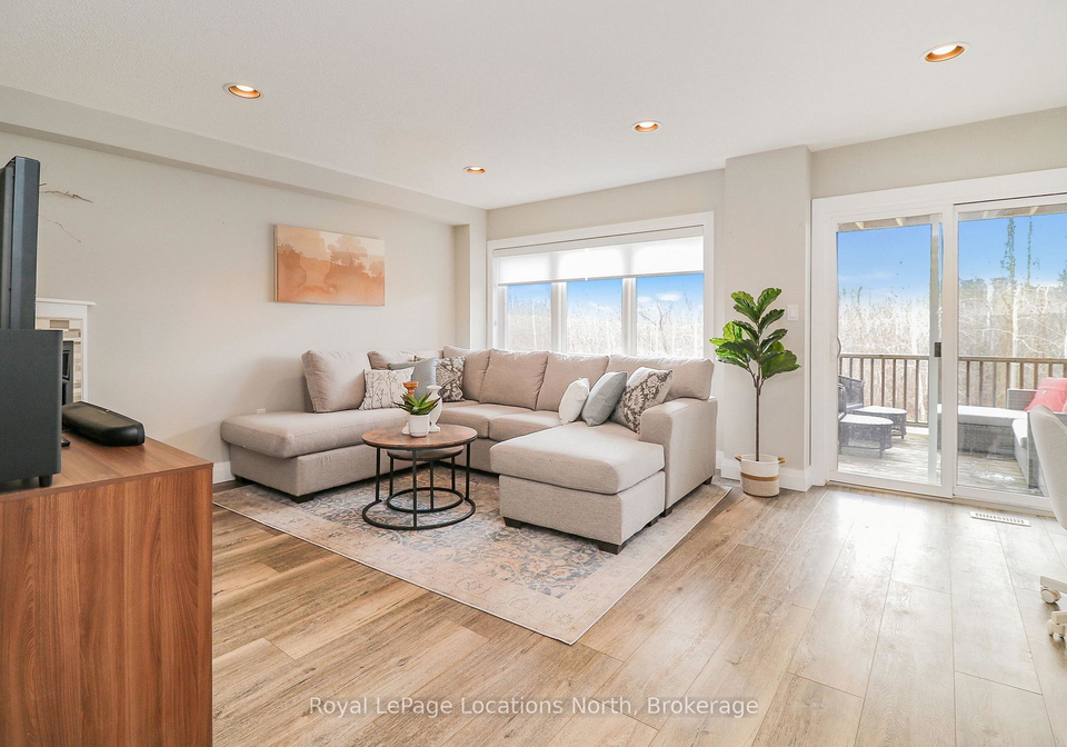 67-joseph-trail-collingwood-ontario-s13667558
