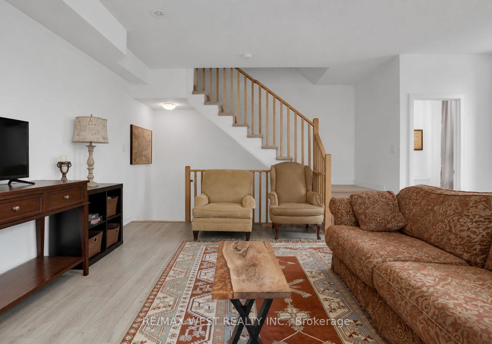 34-spry-lane-barrie-ontario-s13668144