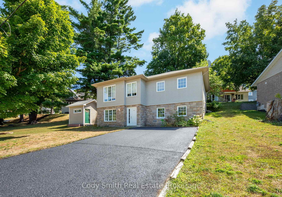 21-church-street-penetanguishene-ontario-s13668244