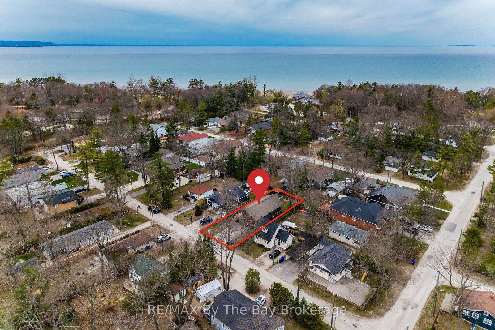 12-5th-lane-wasaga-beach-ontario-s13668304