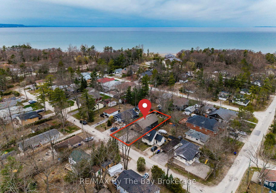 12-5th-lane-wasaga-beach-ontario-s13668304