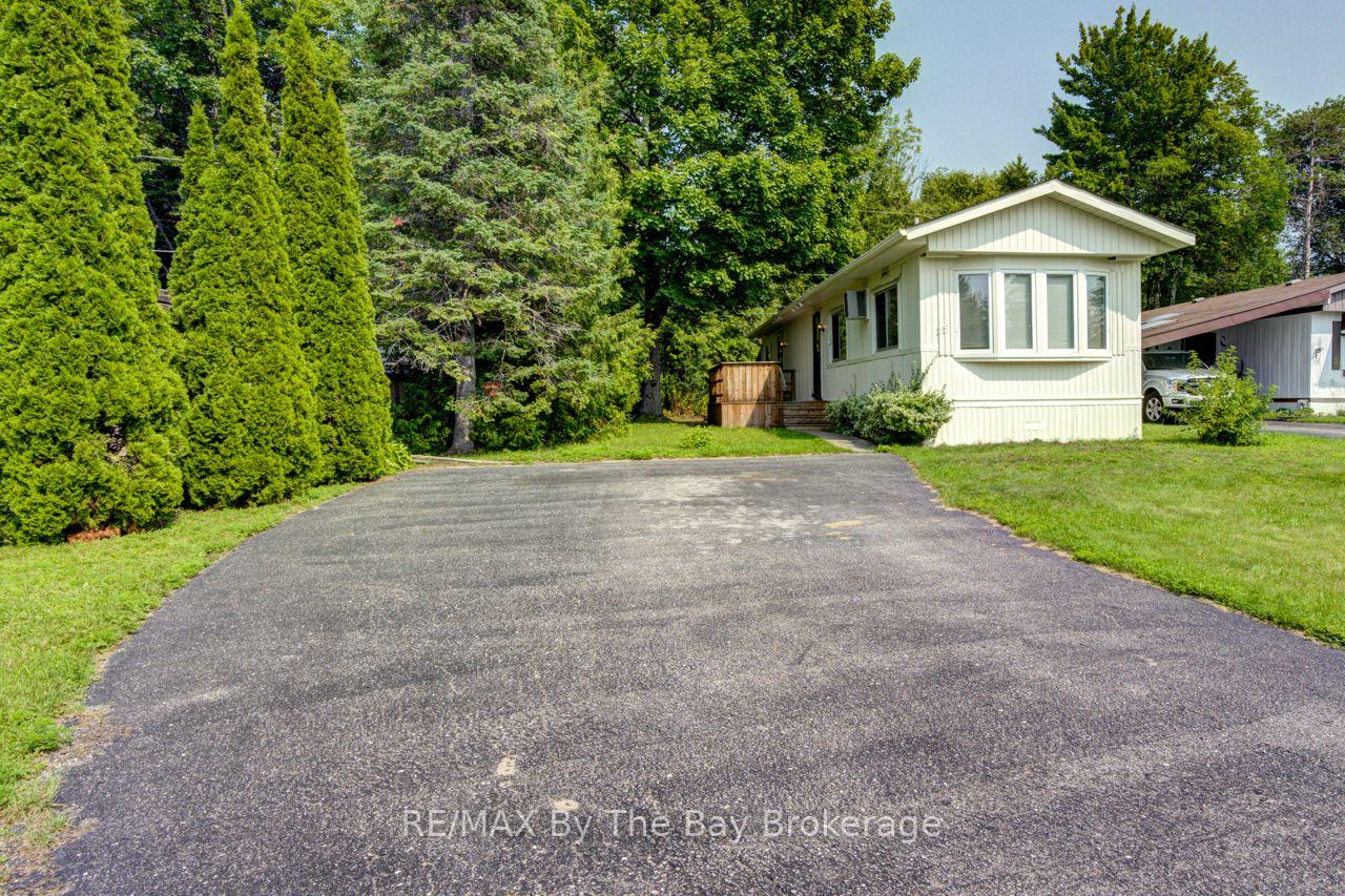 55-georgian-glen-drive-wasaga-beach-ontario-s13668444