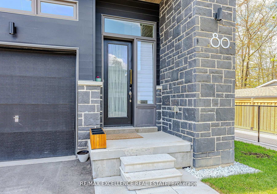 80-berkely-street-wasaga-beach-ontario-s13668926