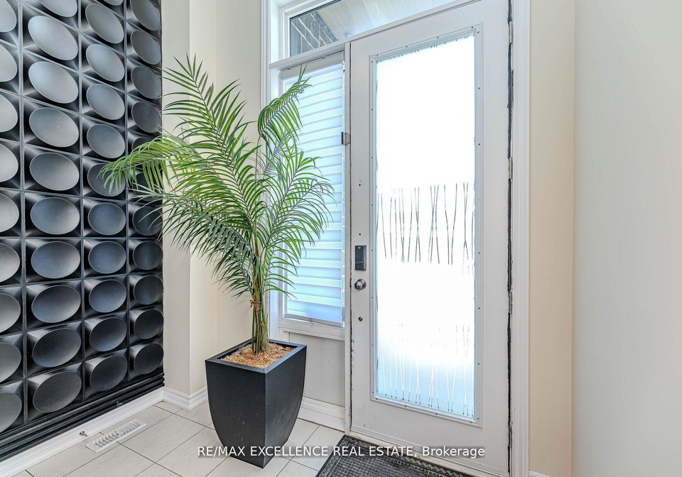 80-berkely-street-wasaga-beach-ontario-s13668926