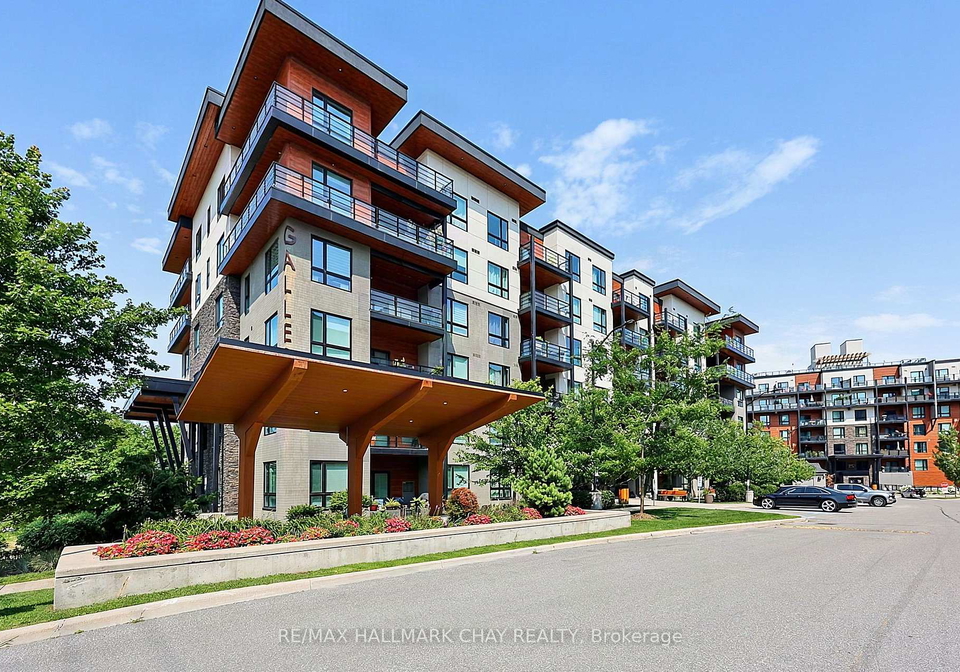 300-essa-road-barrie-ontario-s13668992