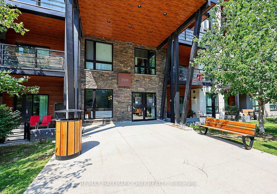 300-essa-road-barrie-ontario-s13668992