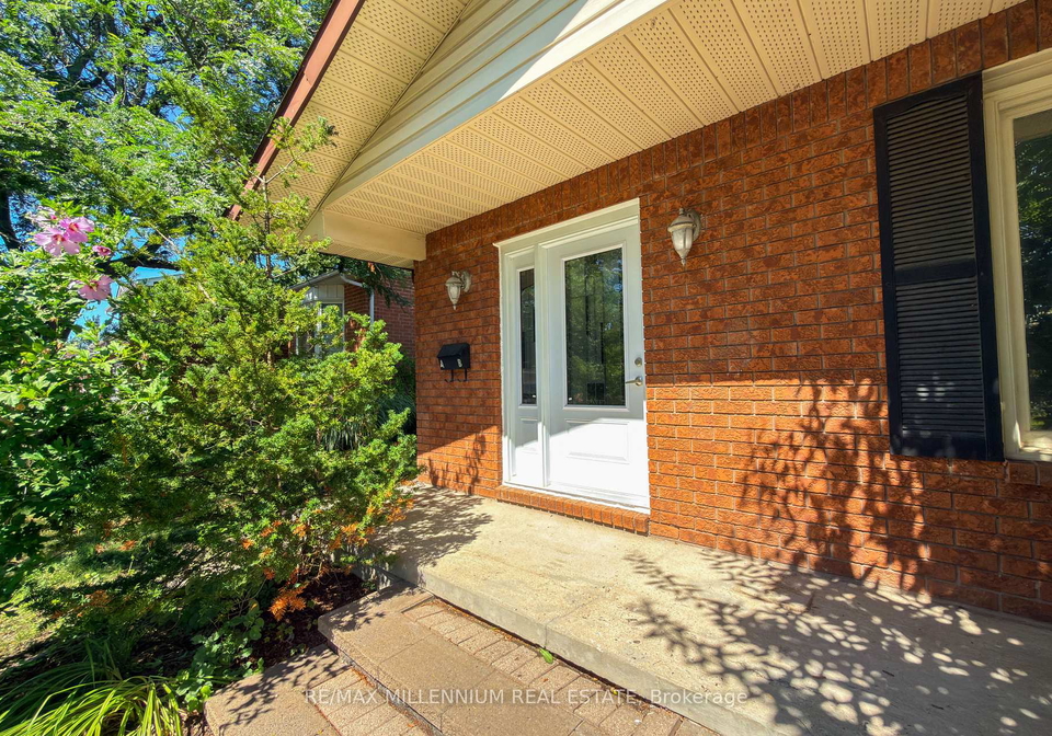 5-pepler-place-barrie-ontario-s13669052