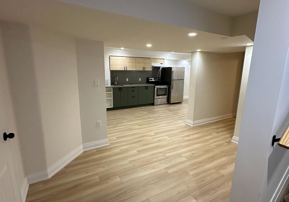 93-courtney-crescent-barrie-ontario-s13669406