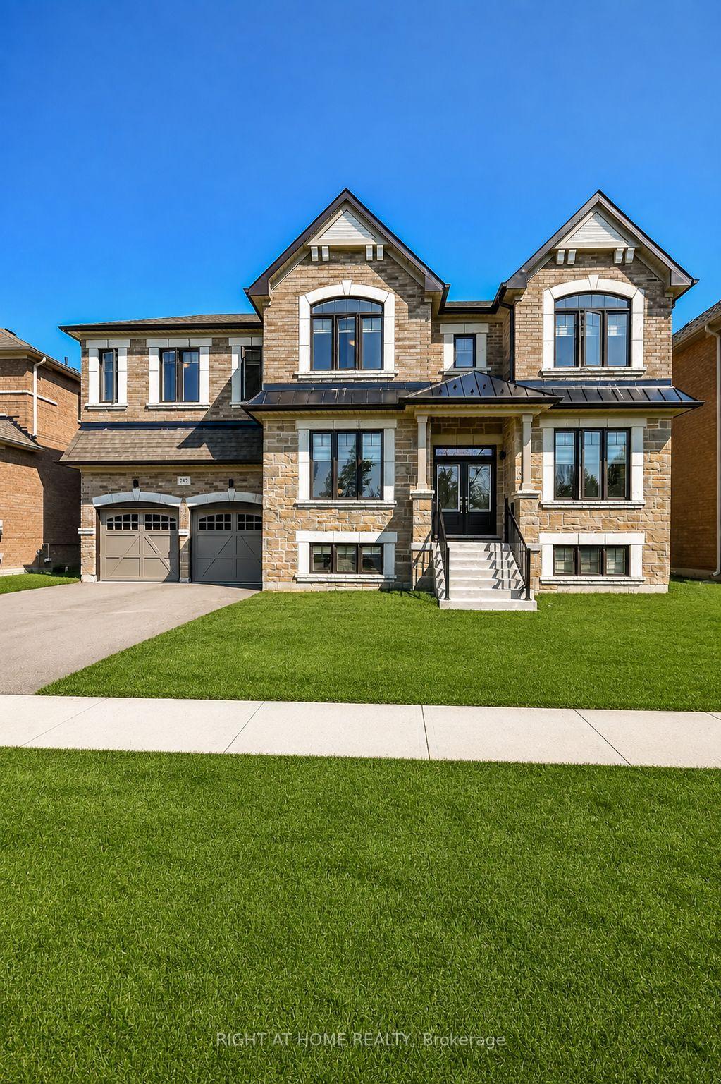 243-centre-street-clearview-ontario-s13669410