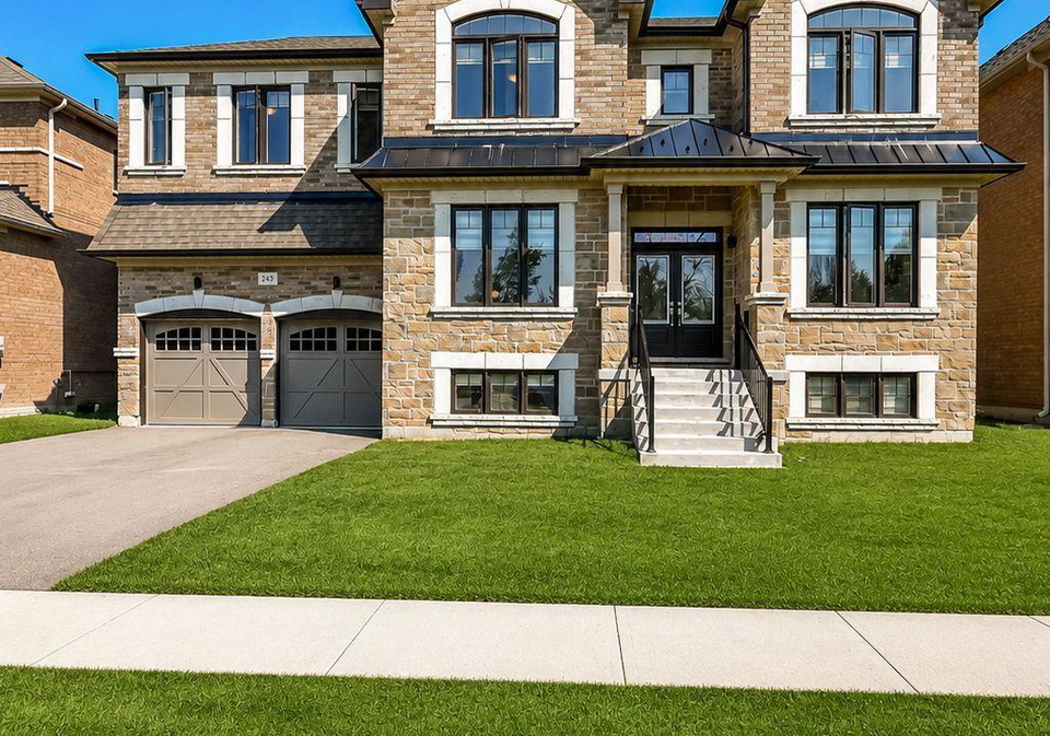243-centre-street-clearview-ontario-s13669410