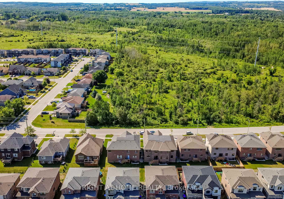 243-centre-street-clearview-ontario-s13669410