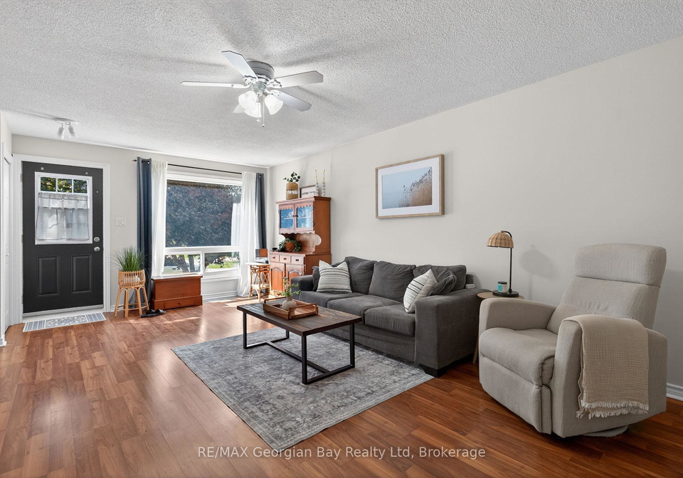 1060-harbourview-drive-midland-ontario-s13670654