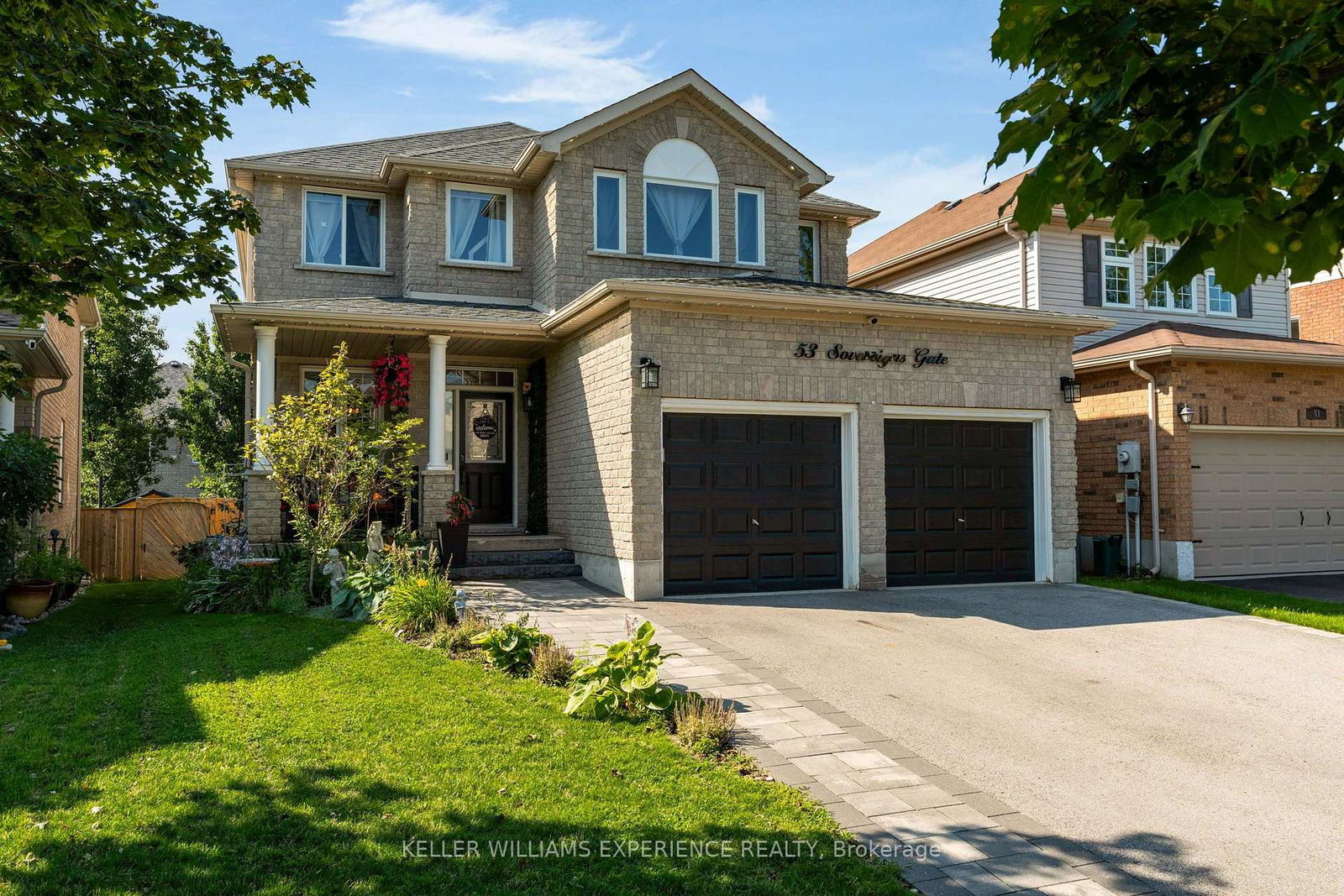 53-sovereigns-gate-barrie-ontario-s13670702