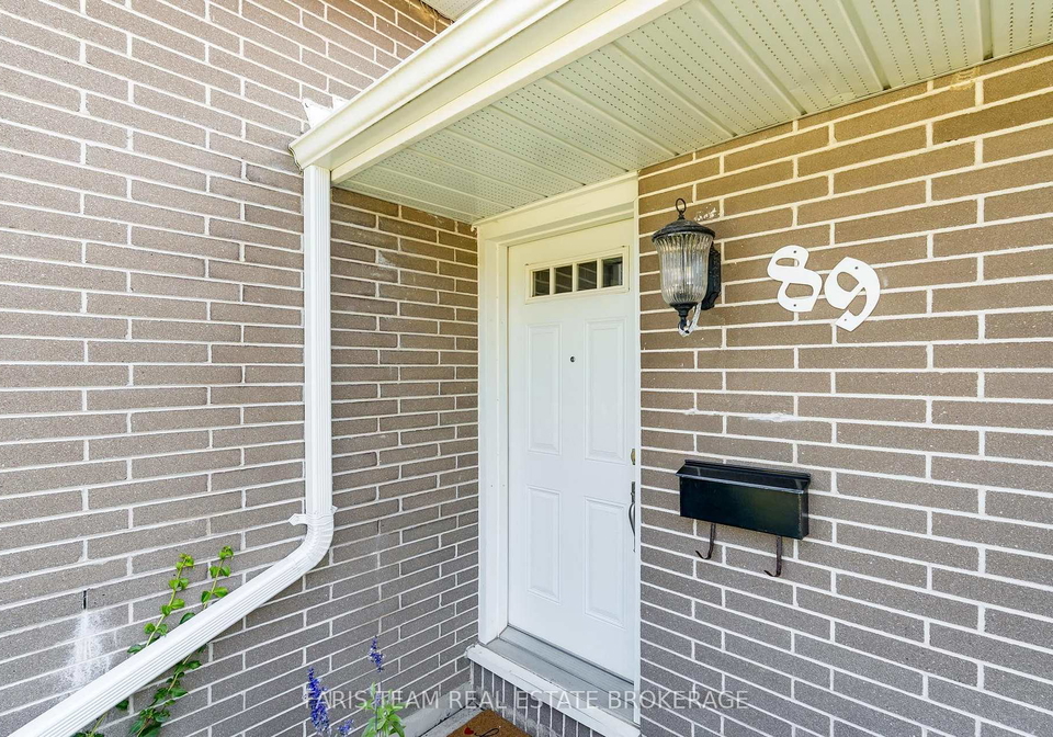 89-steel-street-barrie-ontario-s13671322