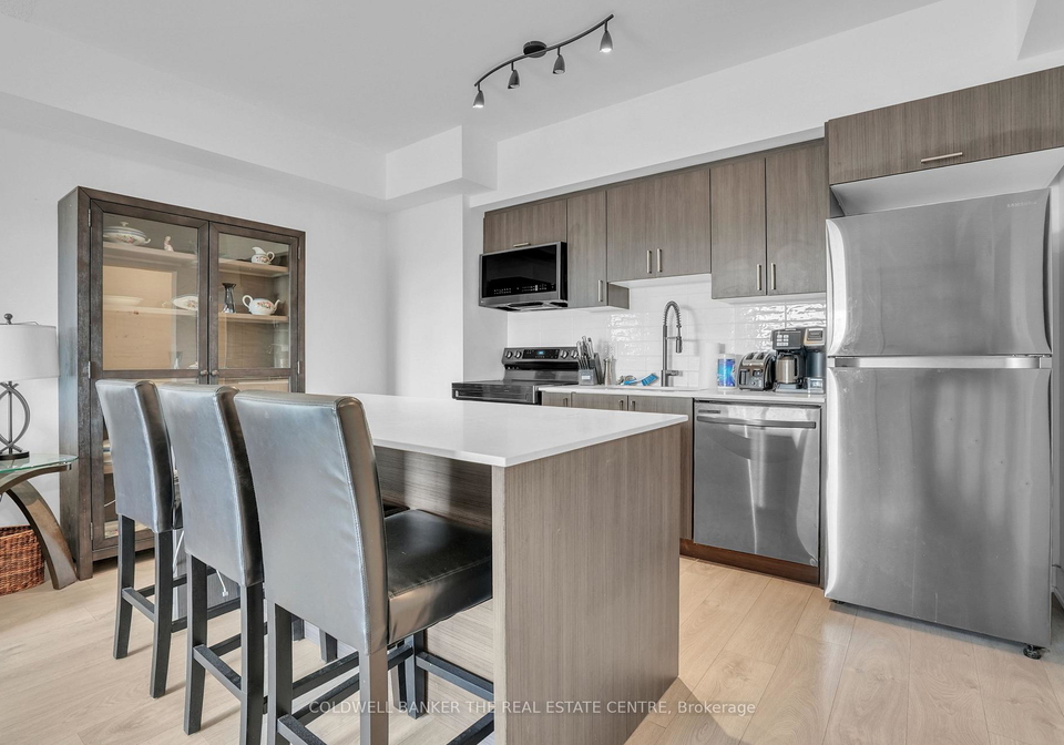 5-chef-lane-barrie-ontario-s13671722