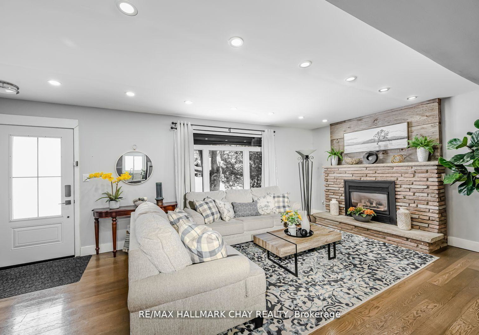 17-walker-avenue-orillia-ontario-s13671826