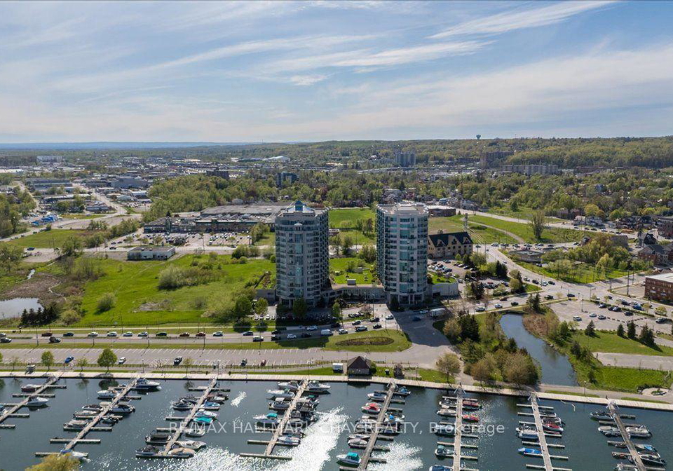 6-toronto-street-barrie-ontario-s13672810
