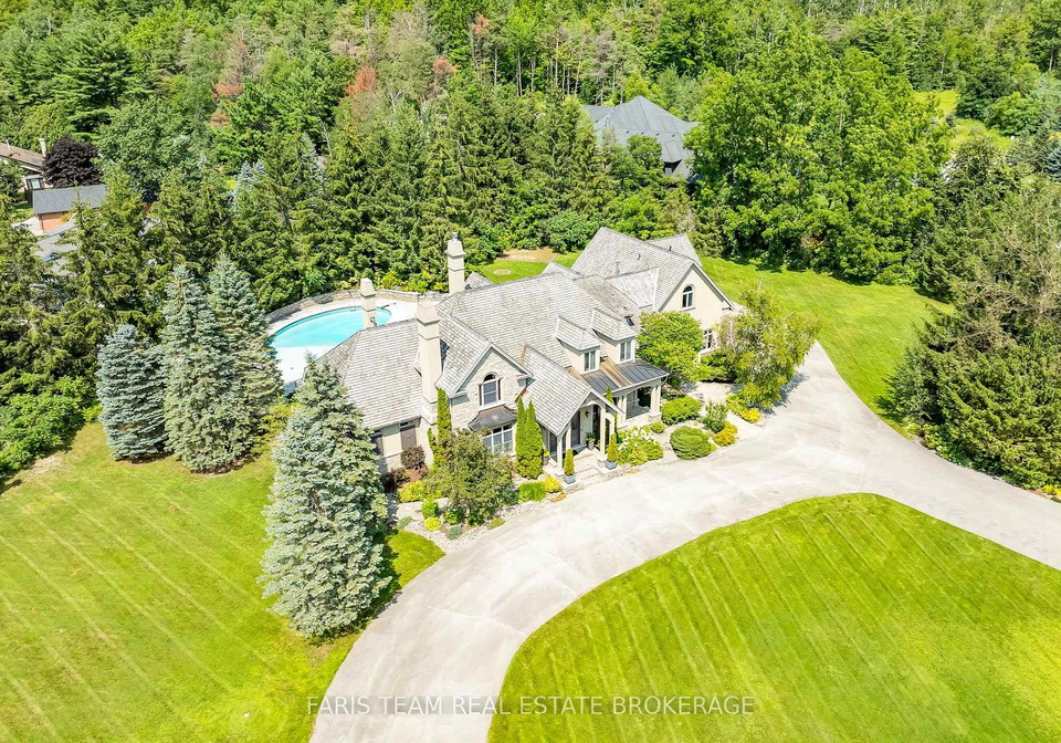 6-midves-court-springwater-ontario-s13673582