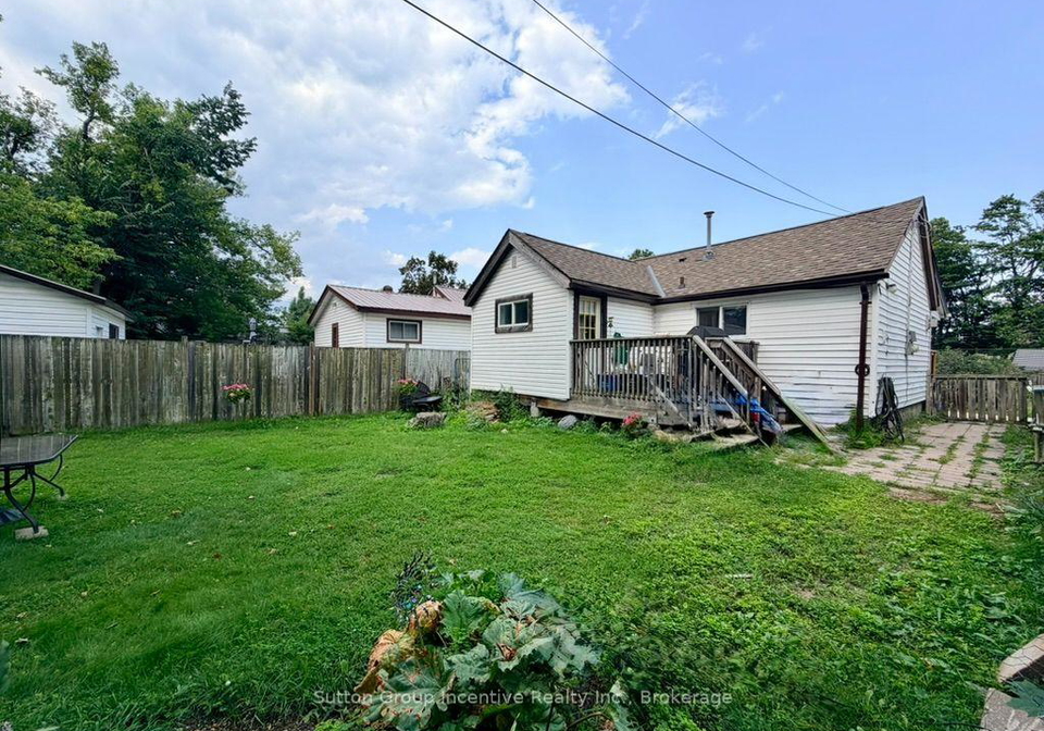 341-saint-jean-street-orillia-ontario-s13673878