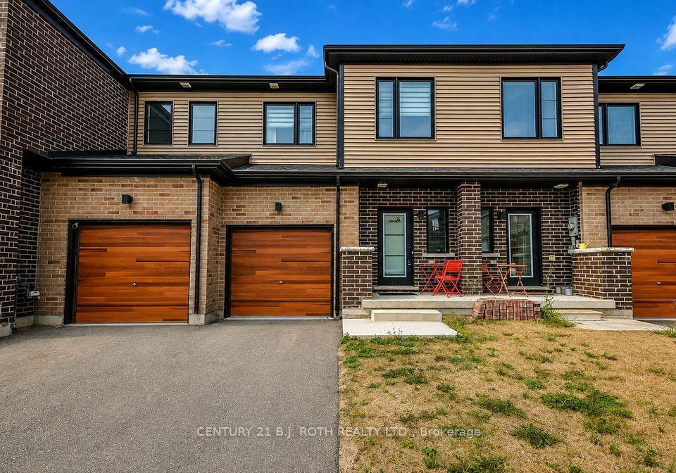 35-pumpkin-corner-crescent-barrie-ontario-s13673944