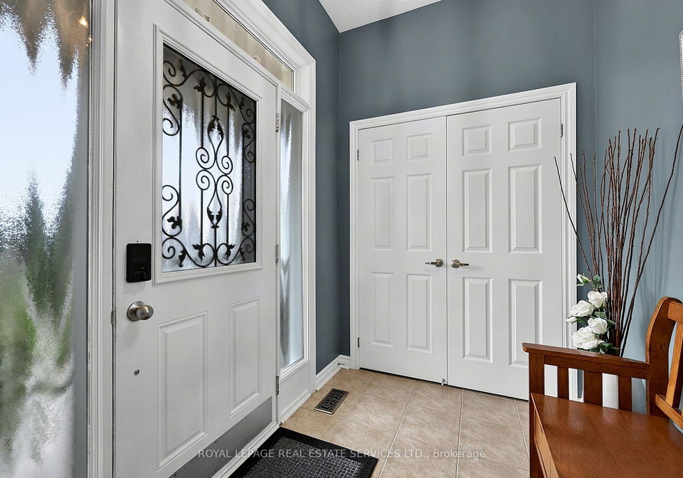 17-leeward-circle-wasaga-beach-ontario-s13673990