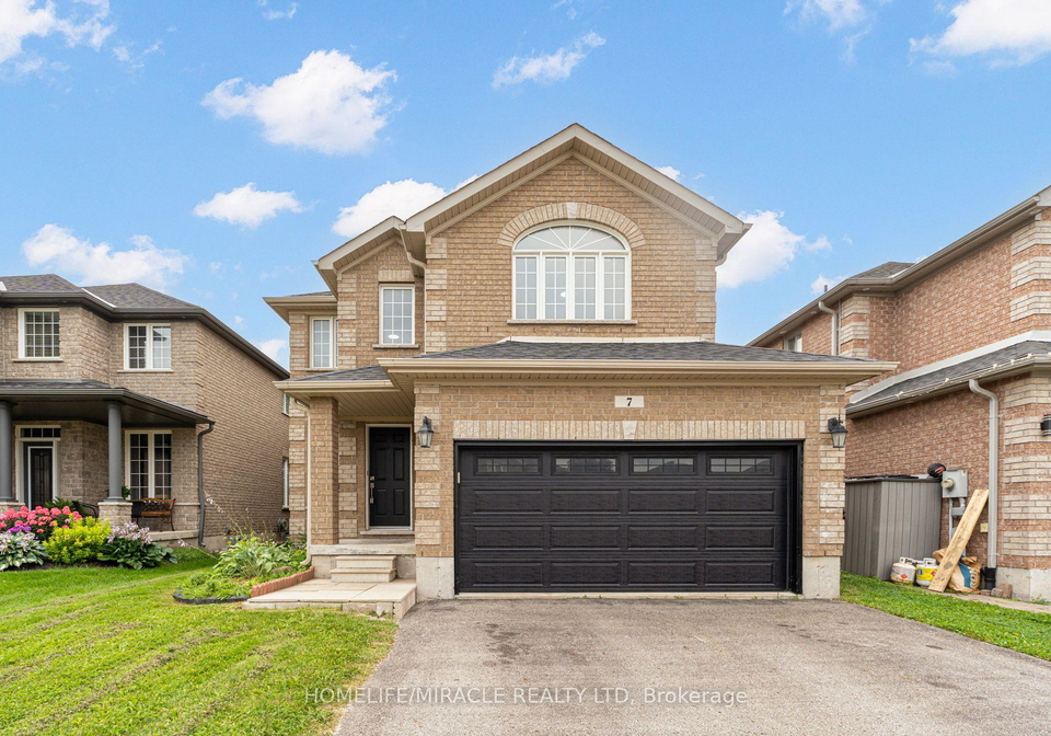 7-empire-drive-barrie-ontario-s13674480
