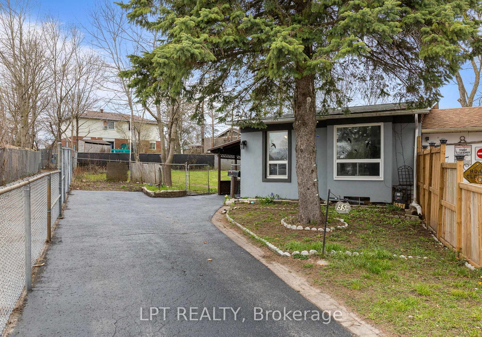 55h-chaucer-crescent-barrie-ontario-s13674738