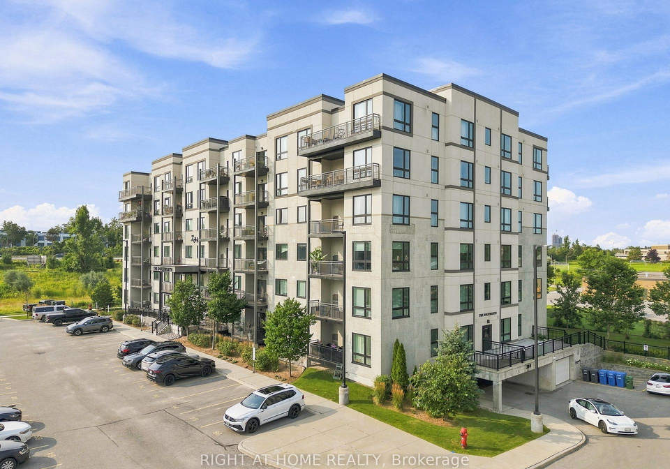 299-cundles-road-e-barrie-ontario-s13675274