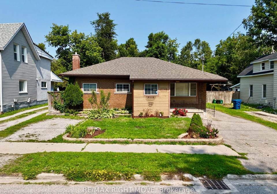 238-mary-street-orillia-ontario-s13675522