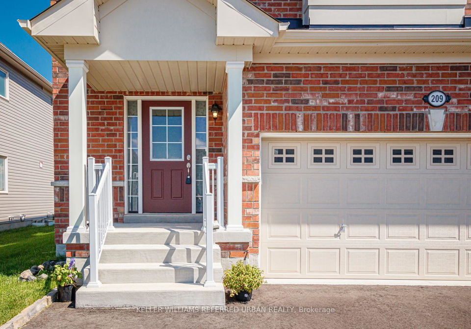 209-breton-street-clearview-ontario-s13676532