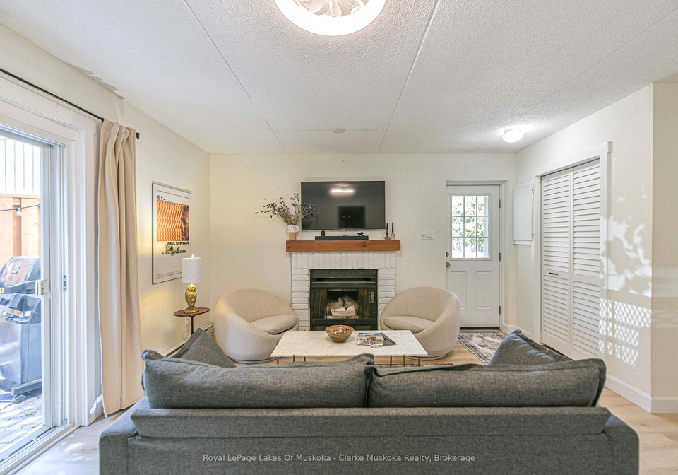 19-dawson-drive-collingwood-ontario-s13676764