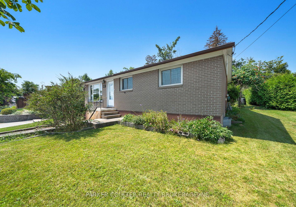 636-mississaga-street-w-orillia-ontario-s13676916