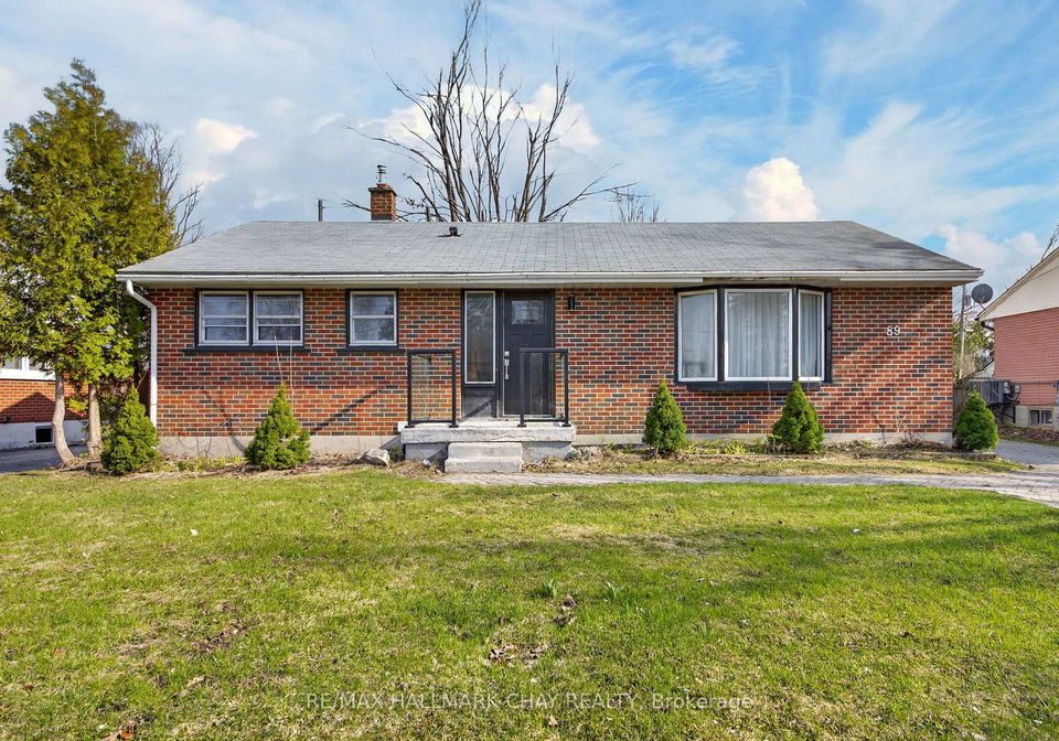 89-north-street-w-orillia-ontario-s13677746