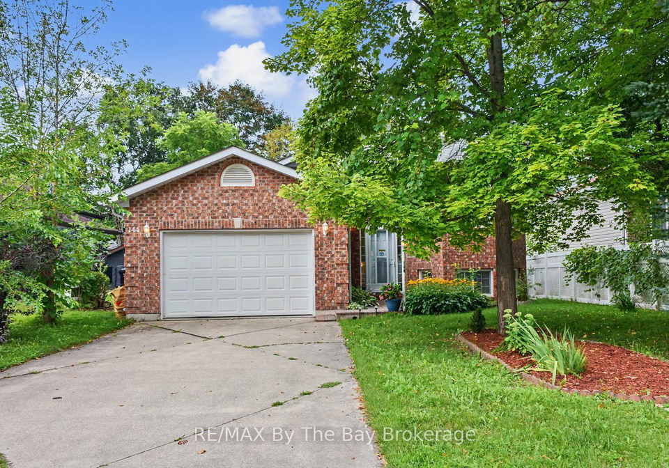 144-smallman-drive-wasaga-beach-ontario-s13677938
