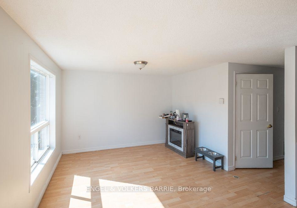 92-lee-crescent-barrie-ontario-s13678006