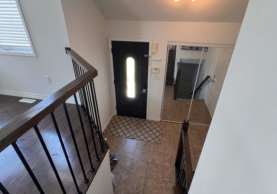 82-ambler-bay-barrie-ontario-s13678820