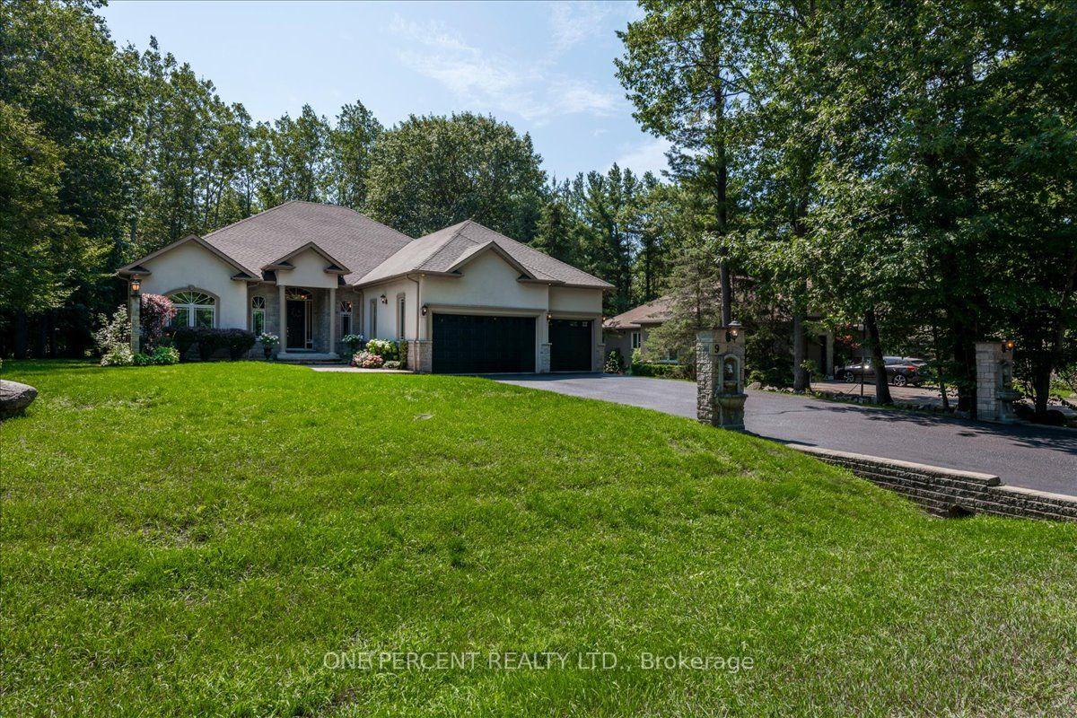 9-laddie-lane-springwater-ontario-s13679870