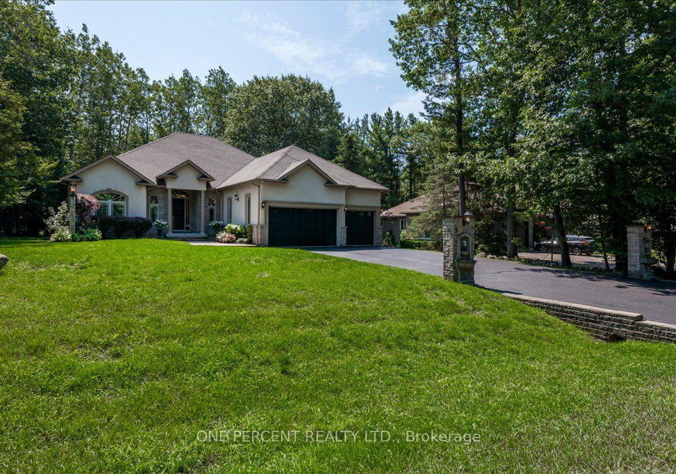 9-laddie-lane-springwater-ontario-s13679870