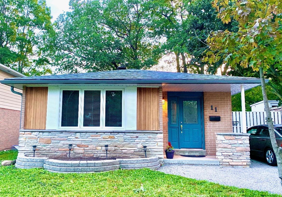11-daphne-crescent-barrie-ontario-s13680220