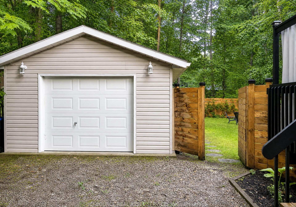 110-wolfe-trail-tiny-ontario-s13681546
