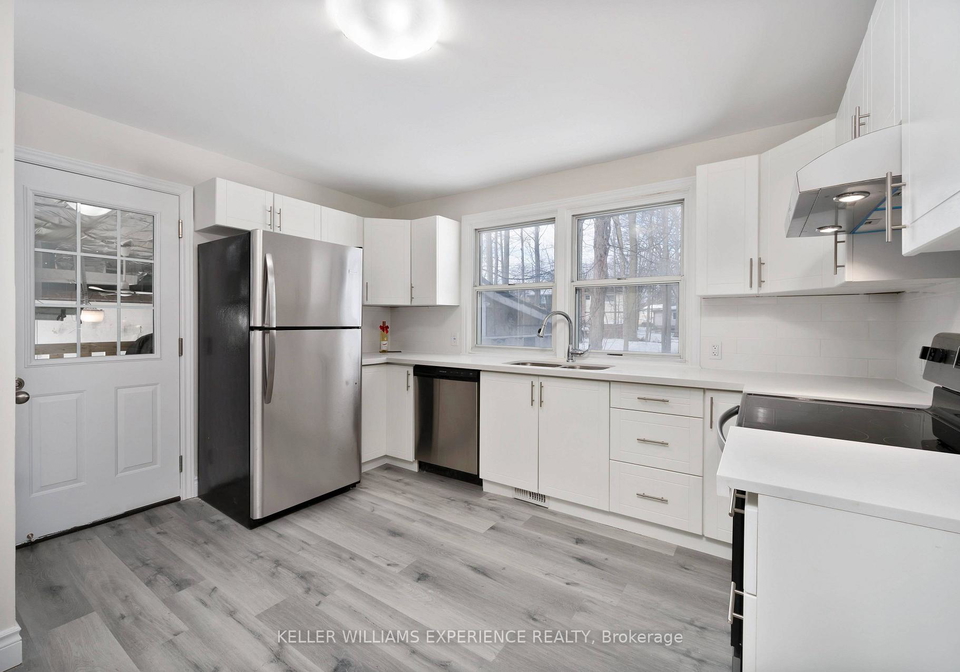 52-cundles-road-e-barrie-ontario-s13682310
